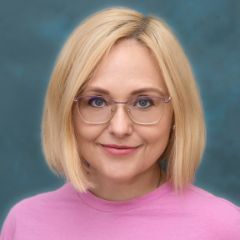 Леонова Елена